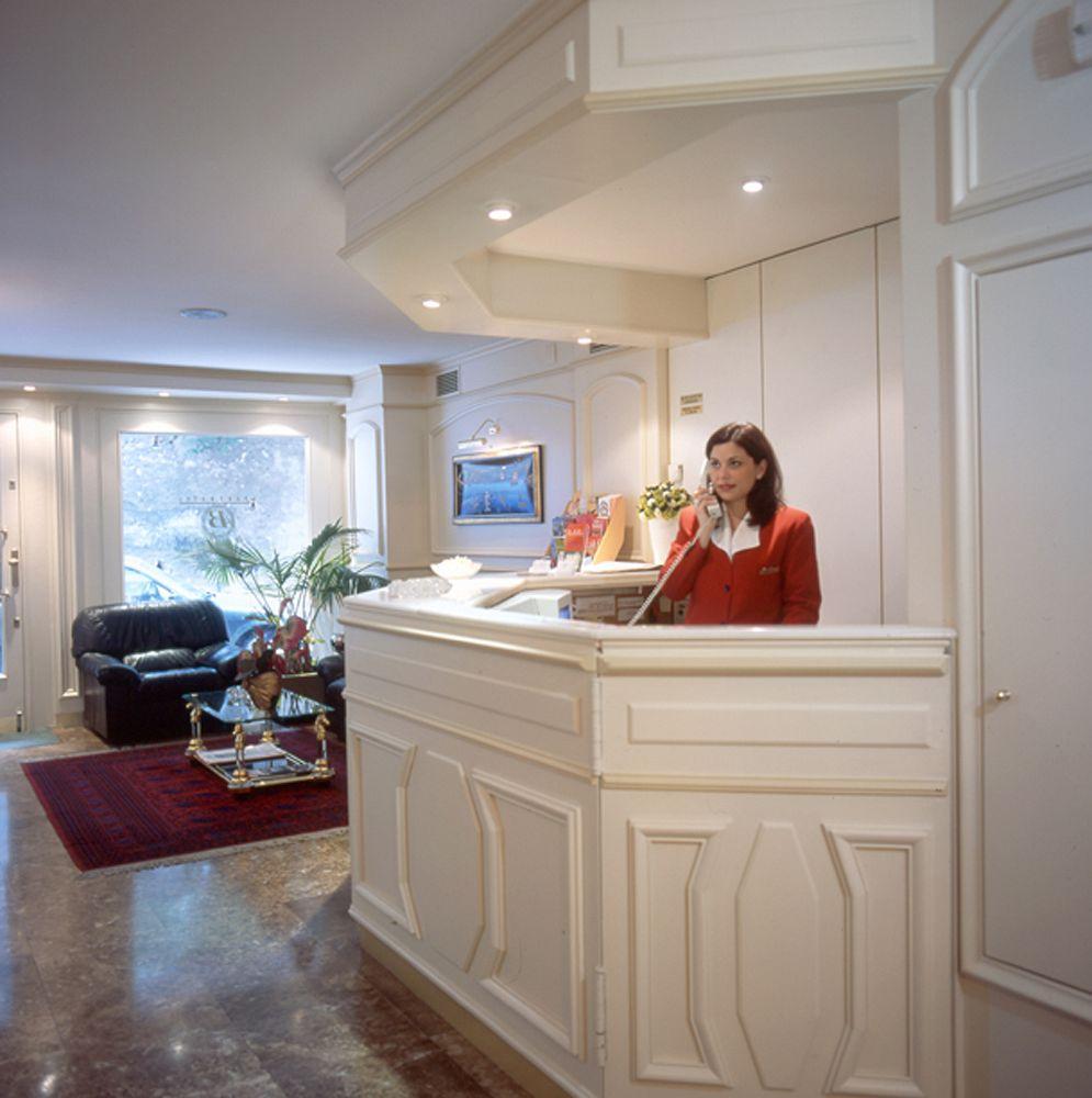 Aparthotel Bonanova 3*