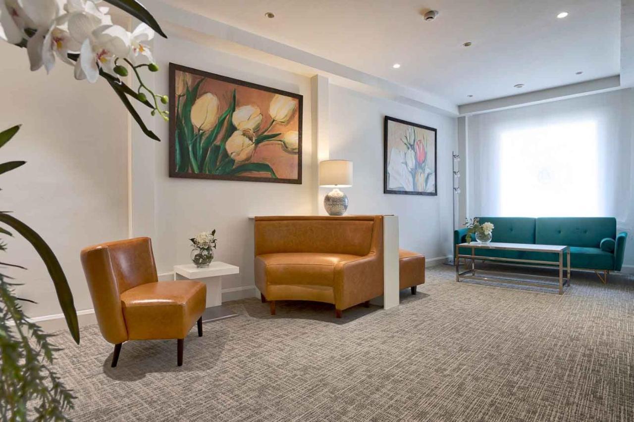 Bonanova Aparthotel 3*